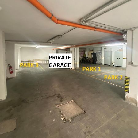 Fashion Apartment Gold Bologna With Jacuzzi & Car Garage Exterior foto