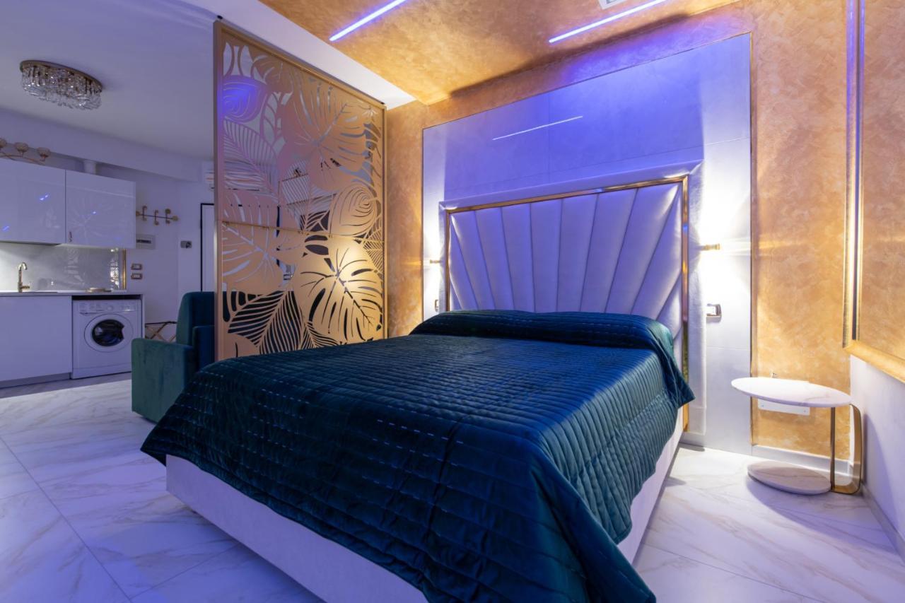 Fashion Apartment Gold Bologna With Jacuzzi & Car Garage Exterior foto
